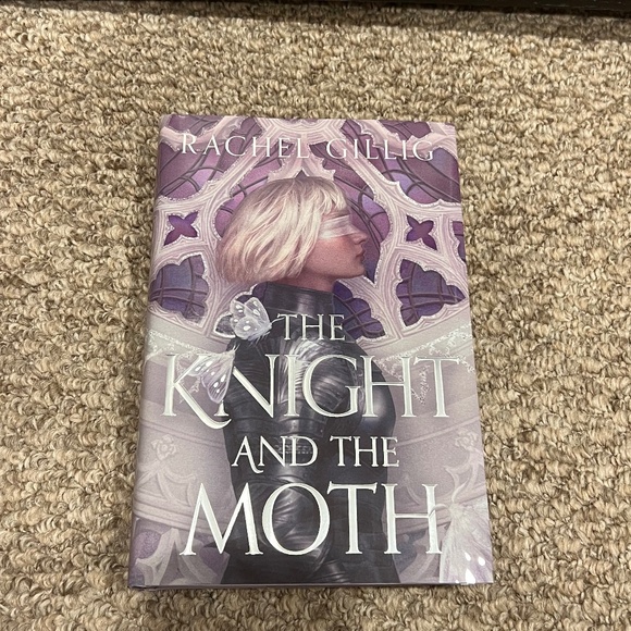 Fairyloot - The Knight and the Moth by Rachel Gillig & Bookshelf Bunting - Picture 2 of 12